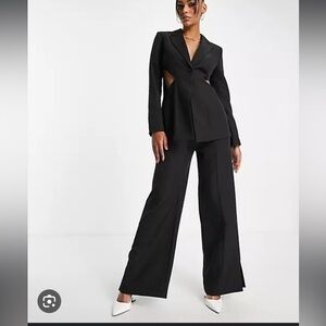 4th and reckless  ASOS woman’s high waist wide leg black trouser size 2 - new